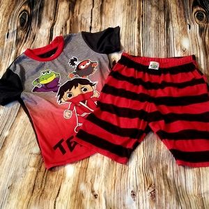 Ryan's Toy Review Ninja Pajamas!!